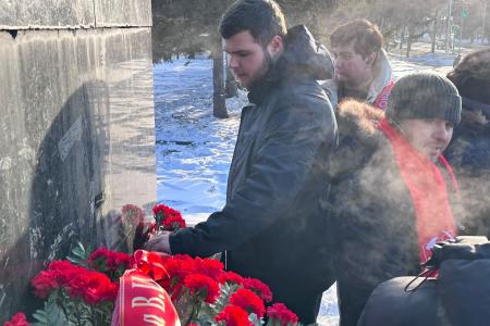 Коммунисты Еврейской автономной области провели День памяти Владимира Ильича Ленина