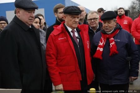 133-й гуманитарный конвой от КПРФ на Донбасс и в Курск в память о Сталинградской битве