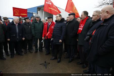 133-й гуманитарный конвой от КПРФ на Донбасс и в Курск в память о Сталинградской битве