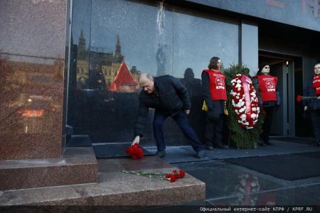 Мысли, идеи и дела Ленина являются для нас путеводной звездой!