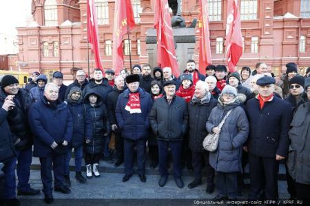 Мысли, идеи и дела Ленина являются для нас путеводной звездой!