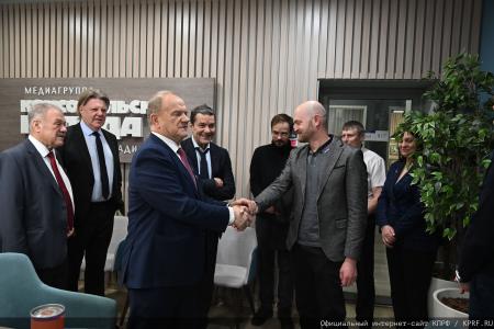 Г.А. Зюганов: Когда я звоню Путину, он, если его нет на месте, потом всегда отзванивается