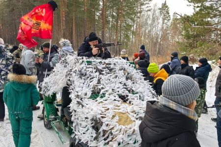 Коммунисты Тюмени приняли участие в  марш-броске, который был посвящен окончанию контрнаступления советских войск под Москвой