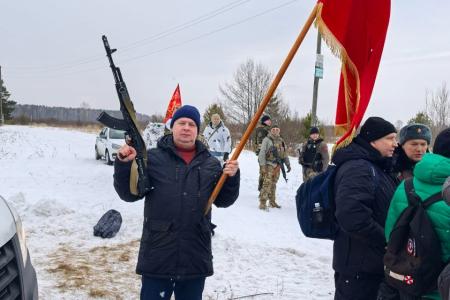 Коммунисты Тюмени приняли участие в  марш-броске, который был посвящен окончанию контрнаступления советских войск под Москвой