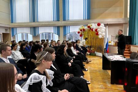 Ульяновские коммунисты ведут большую работу с молодежью