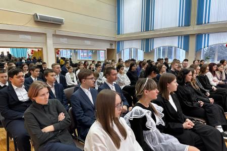 Ульяновские коммунисты ведут большую работу с молодежью