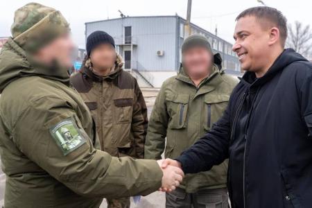 Член ЦК КПРФ, сенатор РФ Айрат Гибатдинов совершил гуманитарный выезд в Курскую область