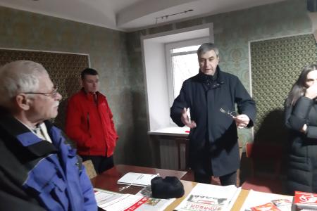 Донбасс. Прифронтовые заметки Юлии Михайловой о партийной работе в особых условиях