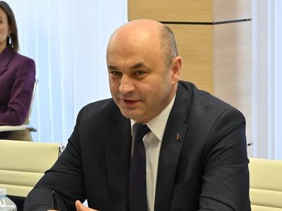 Состоялась встреча Председателя ЦК КПРФ Г.А. Зюганова с Чрезвычайным и Полномочным Послом Республики Беларусь в Российской Федерации А.Н. Рогожником