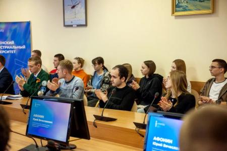 Юрий Афонин встретился со студентам и преподавателями Тюменского индустриального университета