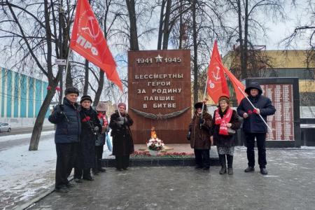 Подмосковные коммунисты: Мы не делим задачи на большие и малые, мы их решаем!