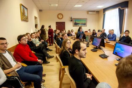 Юрий Афонин встретился со студентам и преподавателями Тюменского индустриального университета