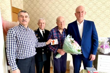 Подмосковные коммунисты: "Армия страны, Армия народа – священный подвиг твой история хранит!"