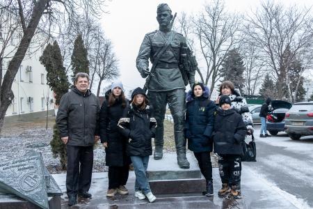 В Воронеж приехали дети из Луганской народной республики по приглашению депутата Госдумы Сергея Гаврилова и Воронежского обкома КПРФ