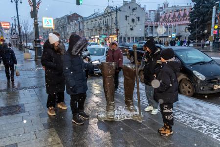 В Воронеж приехали дети из Луганской народной республики по приглашению депутата Госдумы Сергея Гаврилова и Воронежского обкома КПРФ