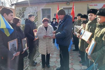Коммунисты Калмыкии отметили  День памяти воинов-интернационалистов