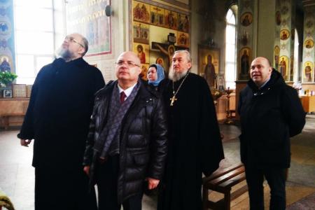 Воронежская область. Помощь волонтёрскому движению «Мы рядом» оказал депутат Госдумы Сергей Гаврилов
