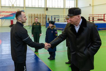 В.И. Соболев посетил тюменское ПКУ