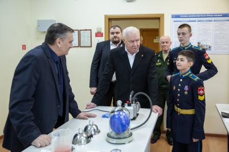 В.И. Соболев посетил тюменское ПКУ