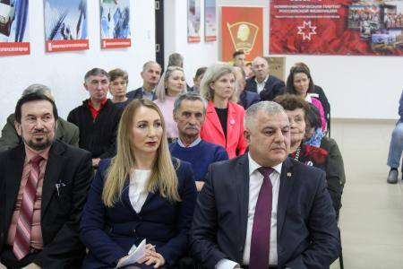 Георгий Камнев и Мария Дробот приняли участие в семинаре-совещании депутатов, избранных при поддержке КПРФ в Ижевске