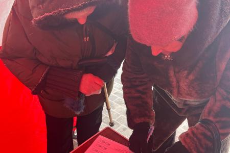Нет – оптимизации медицины! Даёшь референдум! Акция липецких коммунистов