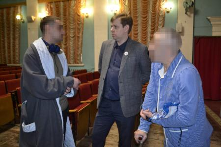 В Воронежском военном госпитале прошел концерт, подготовленный обкомом КПРФ при содействии депутата Госдумы Сергея Гаврилова