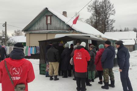 Сотни жителей Новгородской области ежедневно становятся участниками «Народного референдума»
