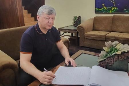 Дмитрий Новиков посетил мемориал Эрнесто Че Гевары в Санта-Кларе