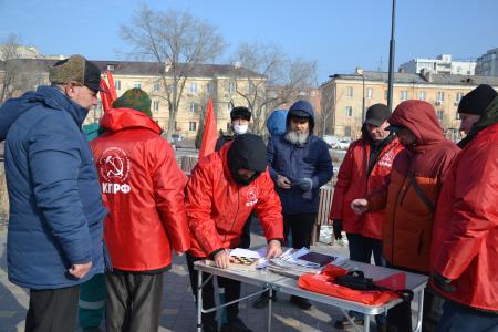 В Астрахани стартовал Народный референдум КПРФ