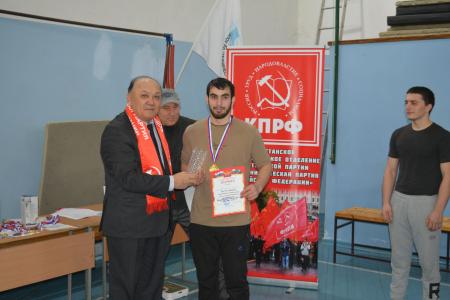 В столице Республики Дагестан Махачкале прошло первенство по армрестлингу на призы ДРО КПРФ