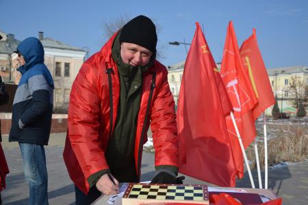 В Астрахани стартовал Народный референдум КПРФ