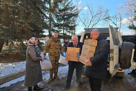 Делегация КПРФ во главе с Казбеком Тайсаевым работает на Донбассе