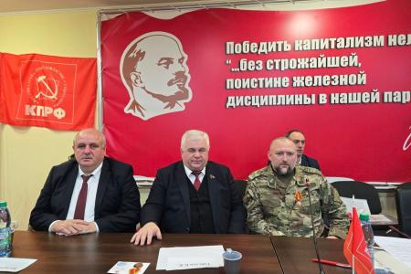 Делегация КПРФ во главе с К.К. Тайсаевым продолжает работу на Донбассе