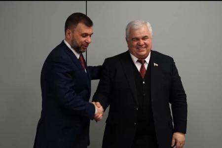 Делегация КПРФ во главе с К.К. Тайсаевым продолжает работу на Донбассе