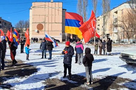 В Армении отпраздновали 107-ю годовщину Советской Армии и Военно-Морского Флота