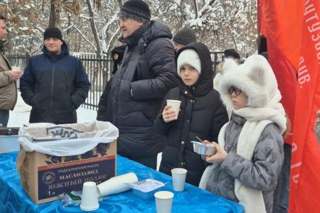 В Армении отпраздновали 107-ю годовщину Советской Армии и Военно-Морского Флота