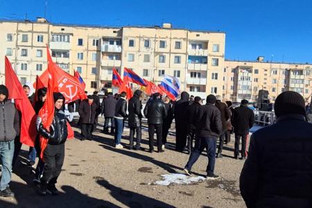 В Армении отпраздновали 107-ю годовщину Советской Армии и Военно-Морского Флота