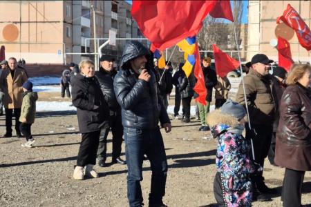 В Армении отпраздновали 107-ю годовщину Советской Армии и Военно-Морского Флота