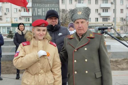 В Ростове-на-Дону участники митинга потребовали принятия «Программы Победы» КПРФ в качестве государственной