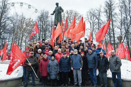 Иваново: 140-летие со дня рождения М.В. Фрунзе