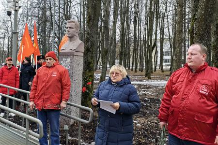 Иваново: 140-летие со дня рождения М.В. Фрунзе