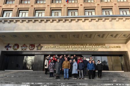 Делегация из Ивановской области почтила память Михаила Фрунзе у Кремлёвской стены
