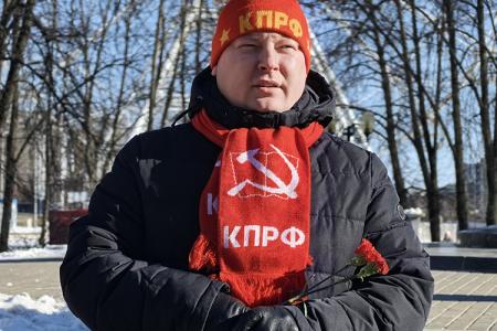 Ивановские коммунисты отметили 107-ю годовщину Красной Армии