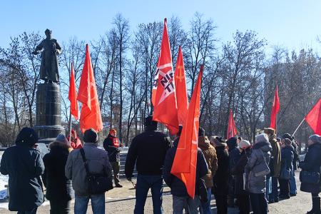 Ивановские коммунисты отметили 107-ю годовщину Красной Армии