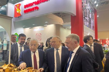 Николай Харитонов на «ПРОДЭКСПО-2025»: «Особое внимание продукции из дальневосточных и арктических регионов!»