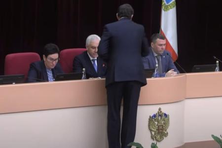 Саратов. В облдуме попытались запретить Народный референдум КПРФ