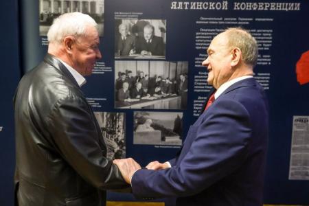 Г.А. Зюганов принял участие в открытии выставки в Госдуме, посвященной 80-летию Ялтинской конференции