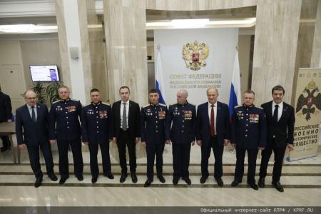Г.А. Зюганов принял участие в открытии выставки «Герои Гостомеля»