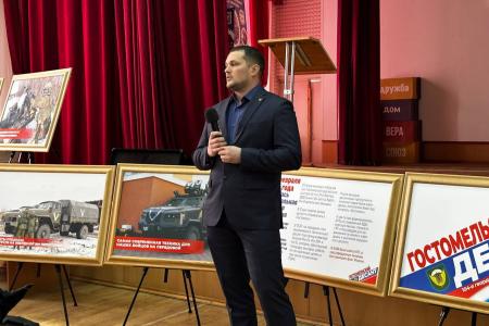 Член ЦК КПРФ, сенатор РФ А.М. Гибатдинов продолжает серию уроков патриотического воспитания молодежи на базе образовательных учреждений Ульяновской области
