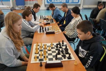 В Семилуках при поддержке КПРФ прошли командные чемпионаты Воронежской области по быстрым шахматам и блицу